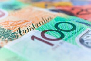 australian-currency-18259170_Large.jpg