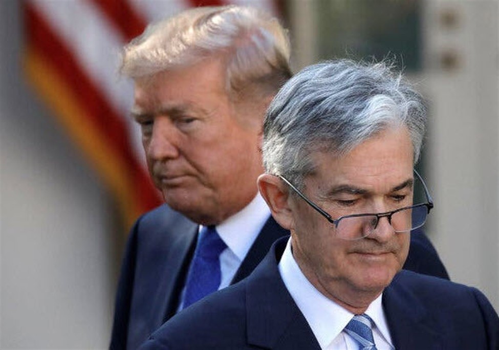 Trump20Powell_id_ed2727ee-7236-4fe9-b1a2-14a9e27a4da2_size975.jpg