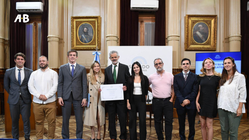 Argentinas-Senate-Hosts-First-Ever-Conference-on-Bitcoin-Regulation.png