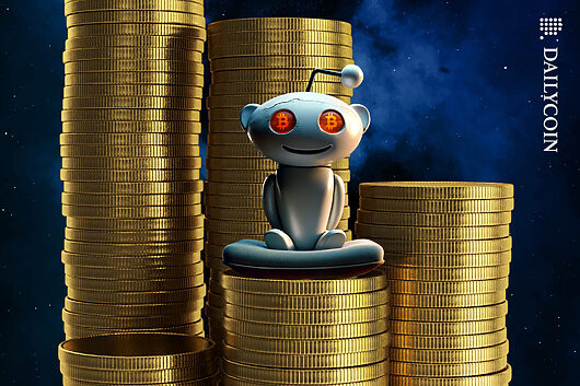 Reddit_Mascot_Sitting_Gold_Coins_Happy_Smile_Crypto_web-530x353.jpg