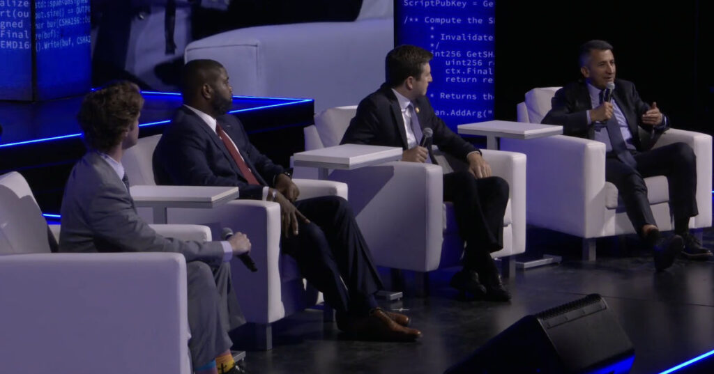 At-Bitcoin-2025-top-U.S.-lawmakers-and-Coinbases-Chief-Policy-Officer-discussed-the-U.S.-governments.jpeg