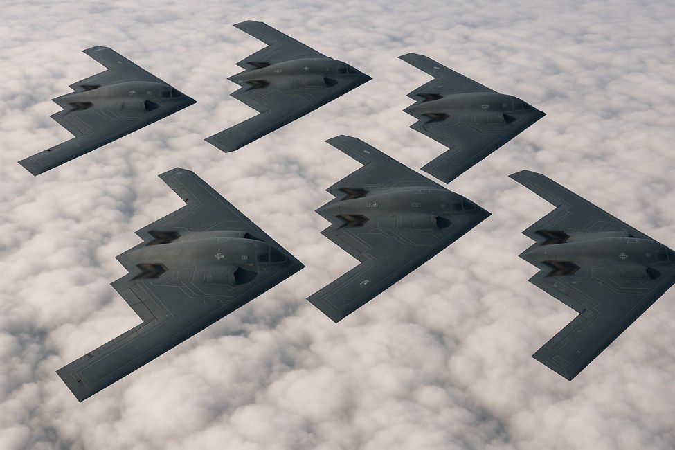 Image20showing20620bombers20is20fictional2Cconceptual20illustration_id_de7f2215-7ee8-407a-b00.jpeg