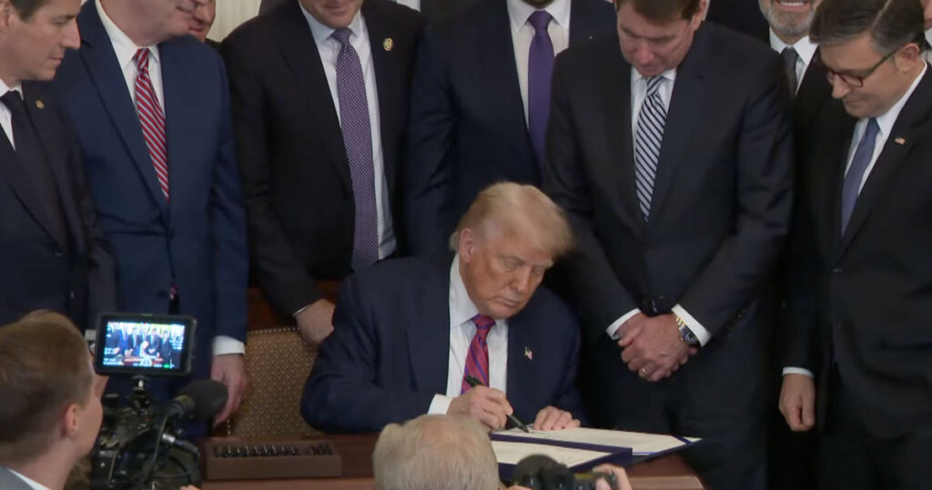 Trump-Signs-GENIUS-Act-Into-Law-Will-Make-America-22The-Crypto-Capital-of-the-World22.jpg