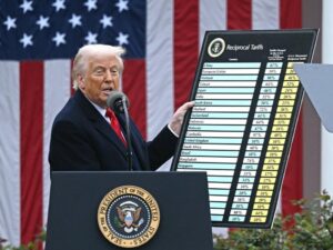 Trump20Trade20Tariffs_id_36154674-421b-48a8-a043-9d0b5fde14a6_size975.jpg