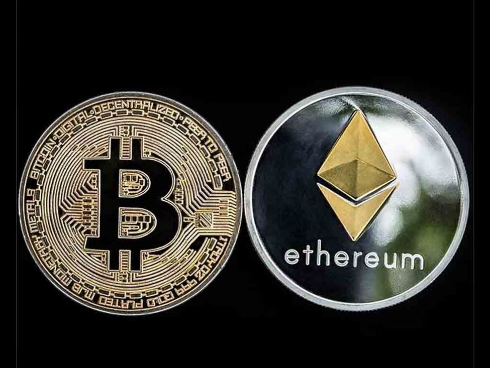 Bitcoin20and20Ethereum_id_a9c92dab-38b5-49b2-9228-47d47cbcec36_size975.jpg